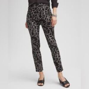 Chico's Brigitte Black and White Floral Patterned Ankle Pants Size 14